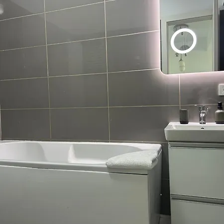 아파트 Marina 2 콘스탄차