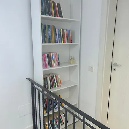 Marina 2 콘스탄차